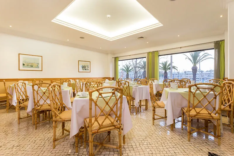 ****  Hotel Marina Rio Lagos Portugal