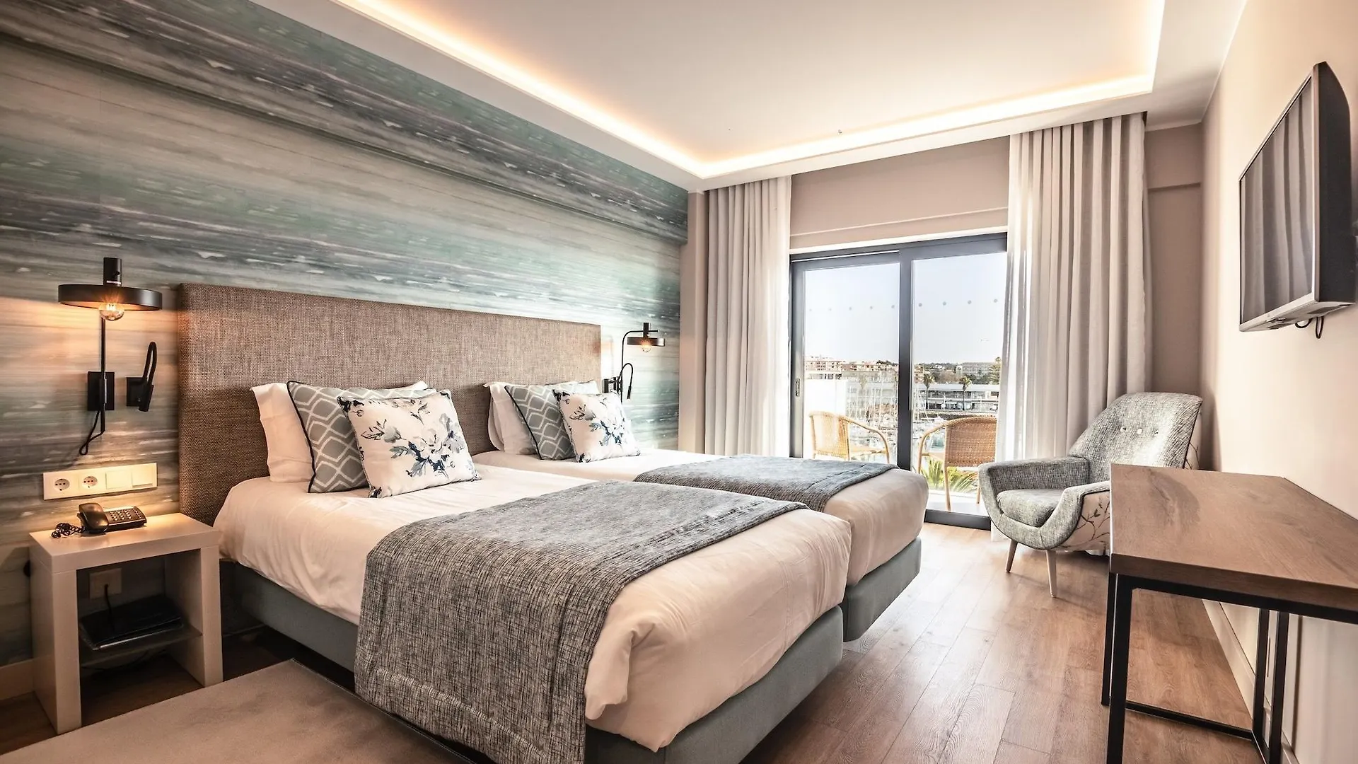 Hotel Marina Rio Lagos 4*,