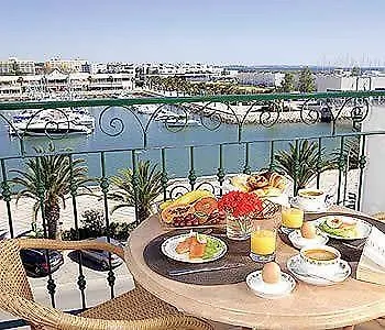 Hotel Marina Rio Lagos