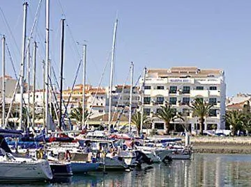 Hotel Marina Rio Lagos